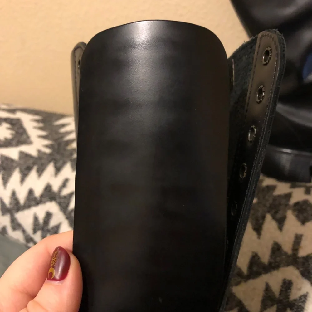 Rare Vintage 1420/92 Dr Martens Boots - Picture 6 of 11